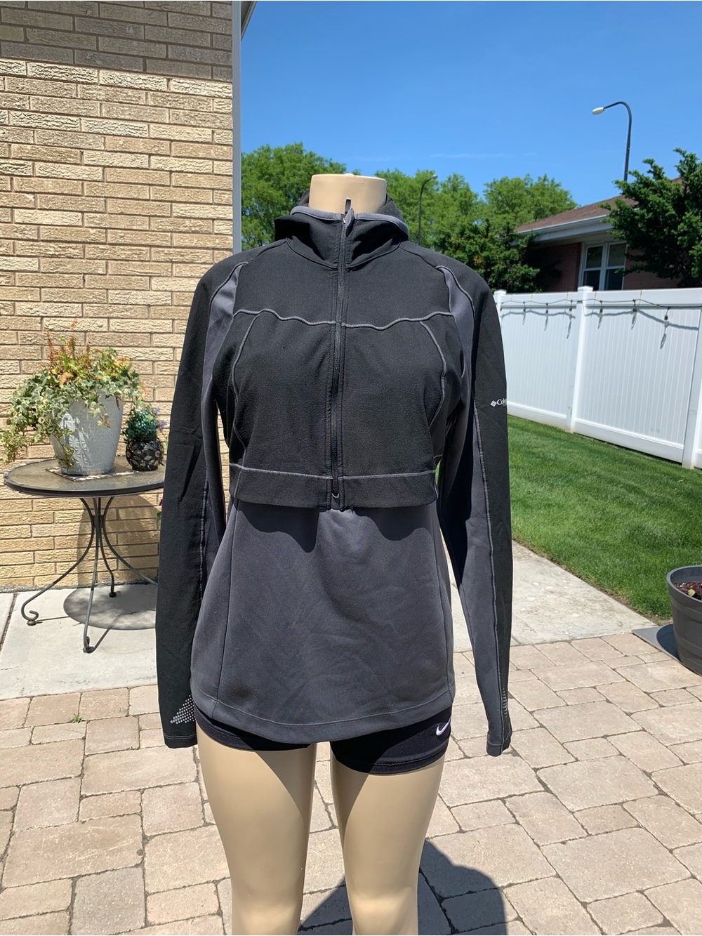 Columbia Titanium Omni Wick 1/2 zip Pullover Hoodie Women's Size M
